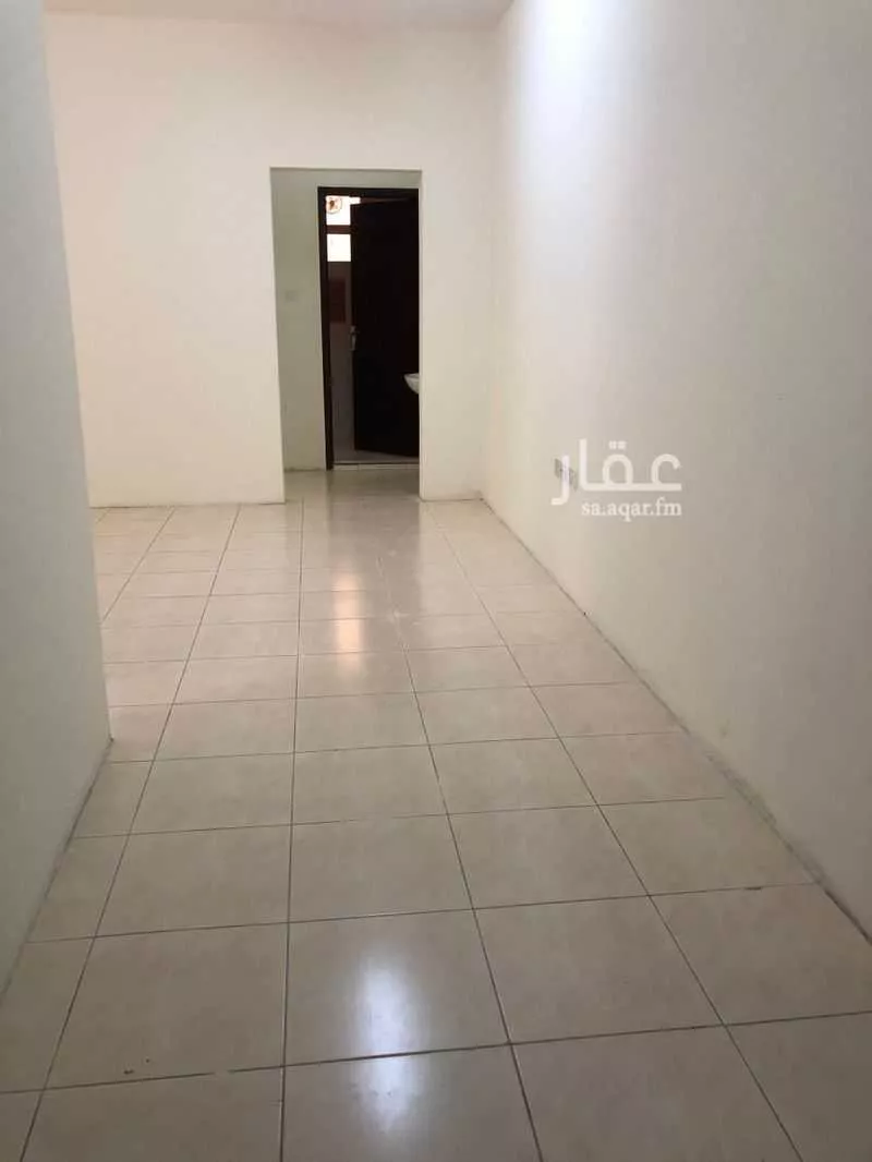 عمارة للإيجار في شارع طيبة, حي ظهرة لبن, مدينة الرياض, منطقة الرياض 1 صورة