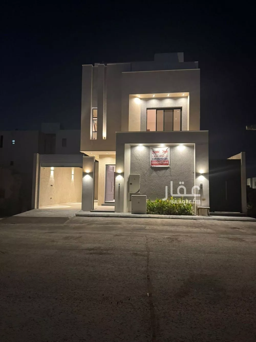 فيلا للبيع في شارع القوات, حي العارض, مدينة الرياض, منطقة الرياض 1 صورة