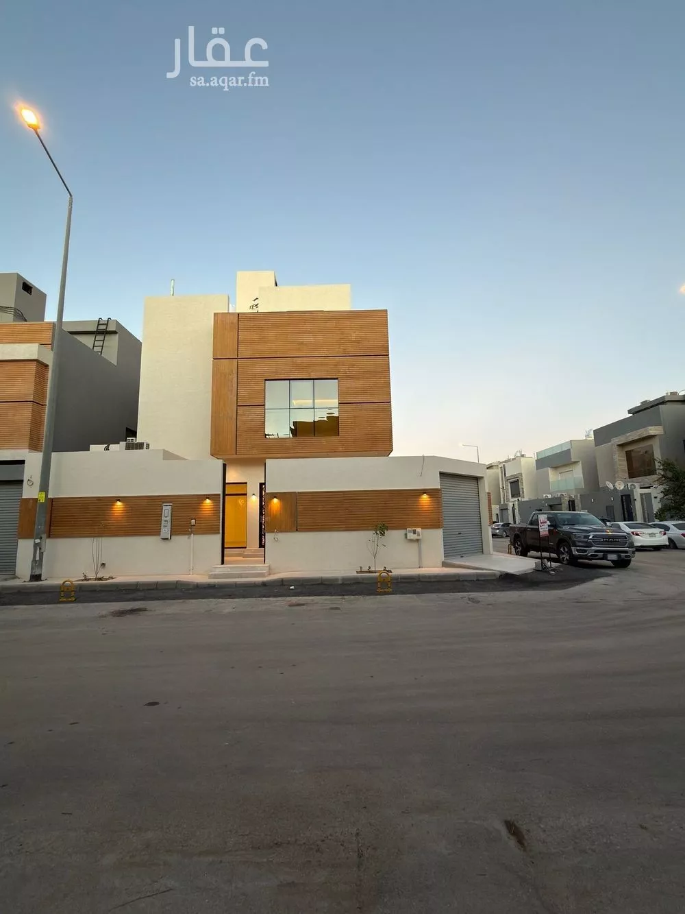 فيلا للبيع في شارع التواضع, حي النرجس, مدينة الرياض, منطقة الرياض 1 صورة