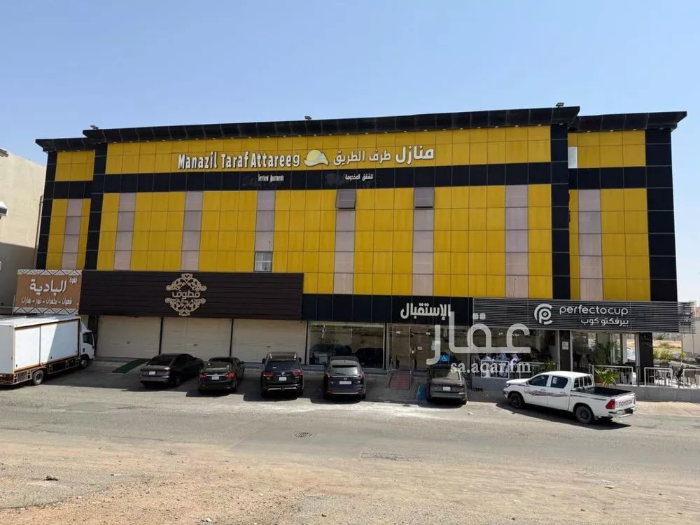 عمارة للبيع في شارع خلاد الزرقي, حي الحوية, مدينة امارة منطقة مكة المكرمة - الطائف, منطقة مكة المكرمة 1 صورة