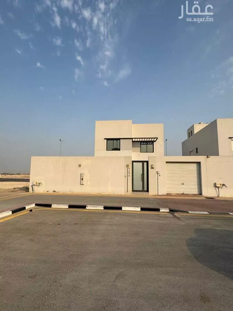 فيلا للإيجار في حي الإسكان الجنوبي, مدينة الدمام, المنطقة الشرقية 1 صورة
