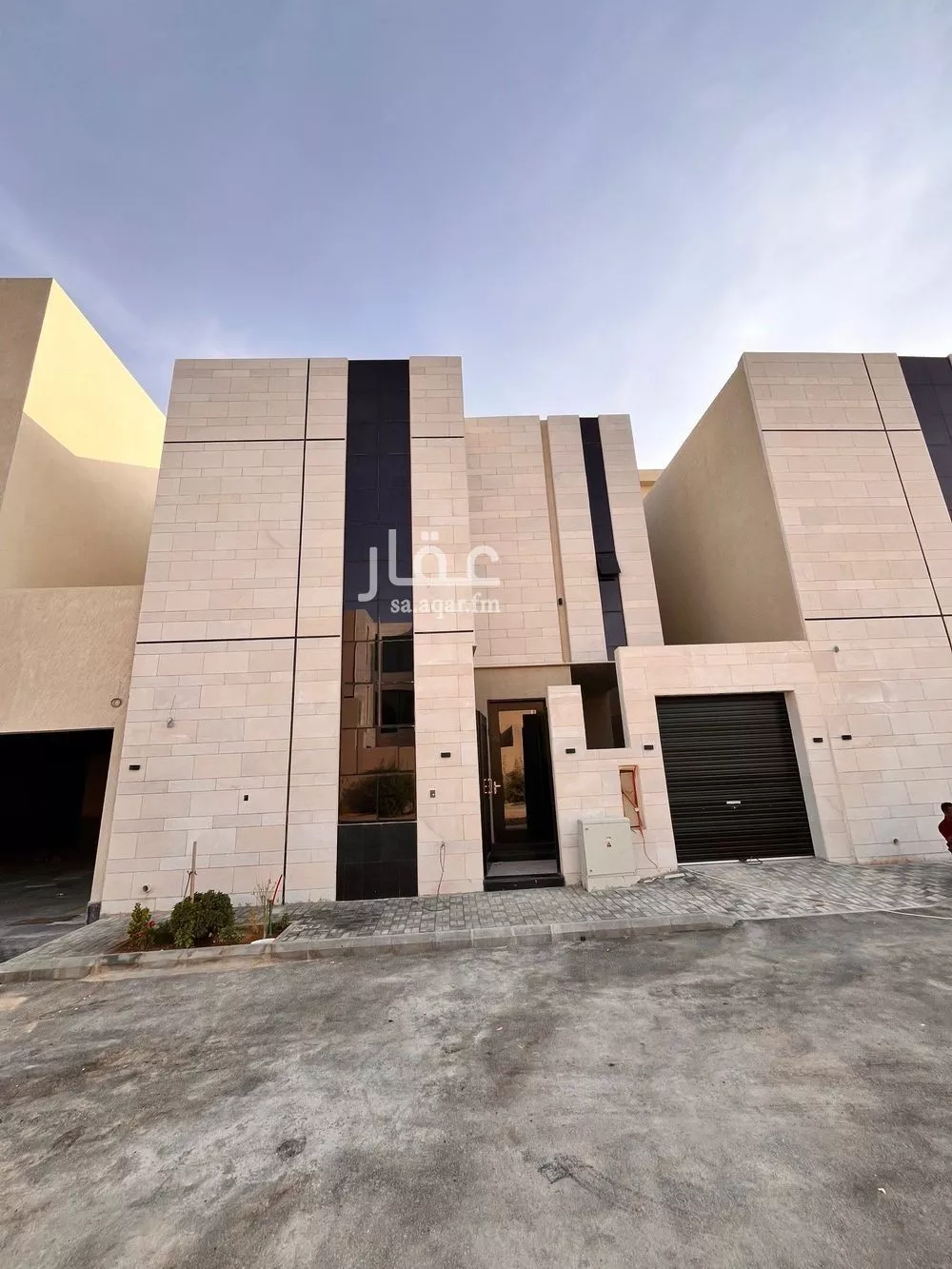 فيلا للبيع في شارع إبراهيم بن علي بن علوي, حي المهدية, مدينة الرياض, منطقة الرياض 1 صورة