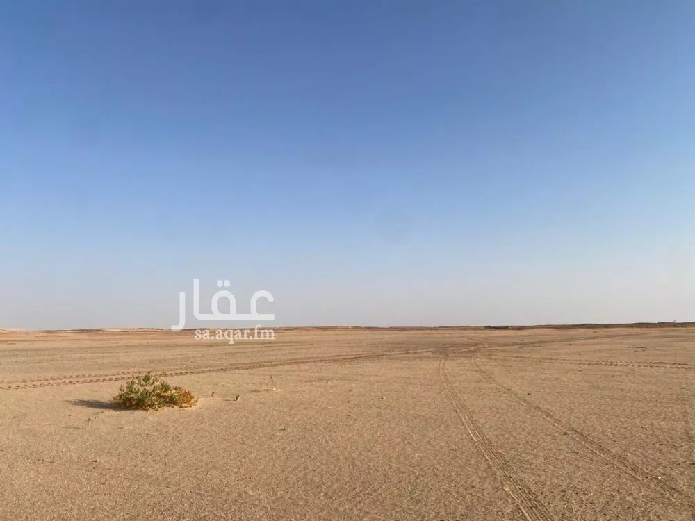 أرض للبيع في شارع المحول الشرقي ( طريق هيف الجديد ), مدينة السلطانيه, منطقة الرياض 1 صورة