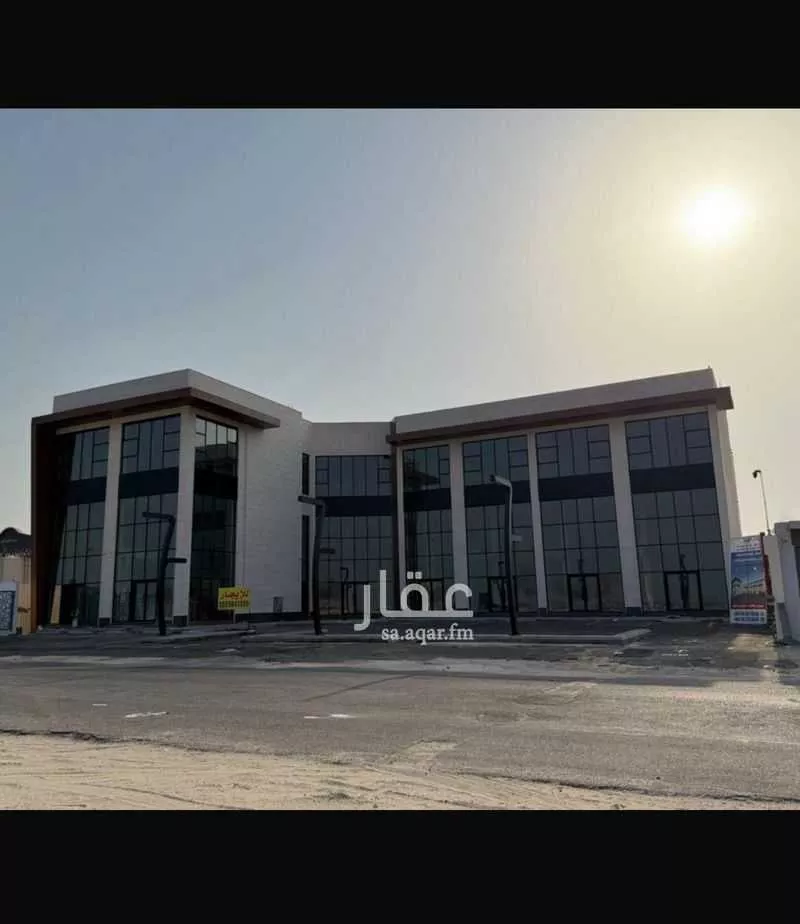 محل للإيجار في شارع الملك فهد ابن عبدالعزيز , حي الشراع, مدينة الخبر, المنطقة الشرقية 1 صورة