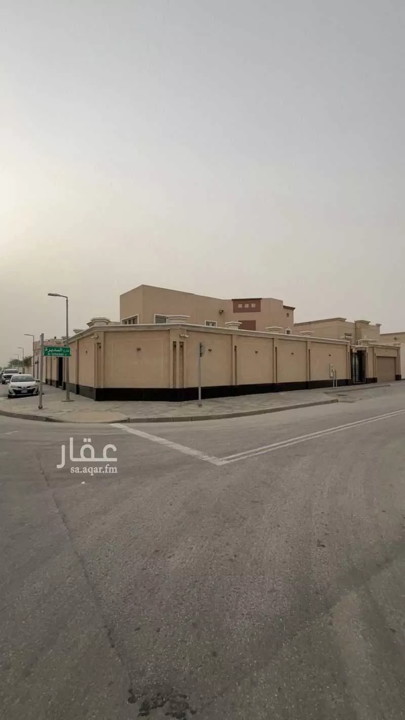 فيلا للبيع في شارع السديرة, حي جلمودة, مدينة مدينه الجبيل الصناعيه, المنطقة الشرقية 1 صورة