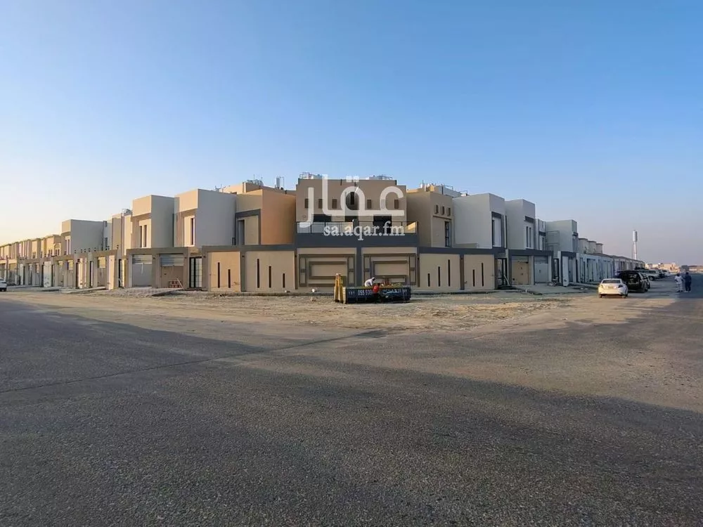 فيلا للبيع في شارع 7 الامواج, حي الأمواج, مدينة الخبر, المنطقة الشرقية 1 صورة