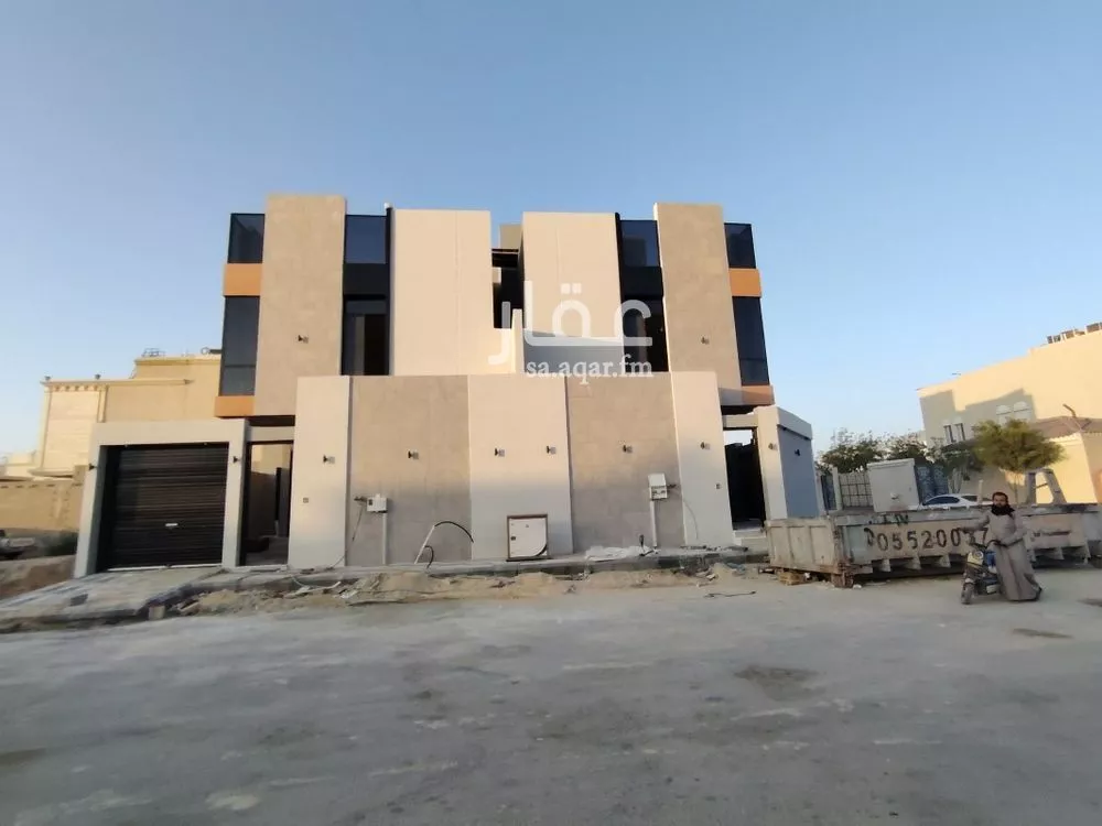 فيلا للبيع في شارع الجمعه, حي الصواري, مدينة الخبر, المنطقة الشرقية 1 صورة