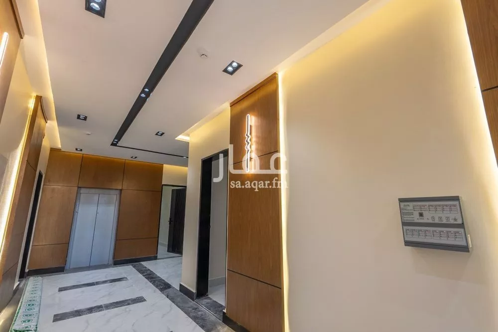 عمارة للبيع في شارع النعيرية, حي ظهرة لبن, مدينة الرياض, منطقة الرياض 1 صورة