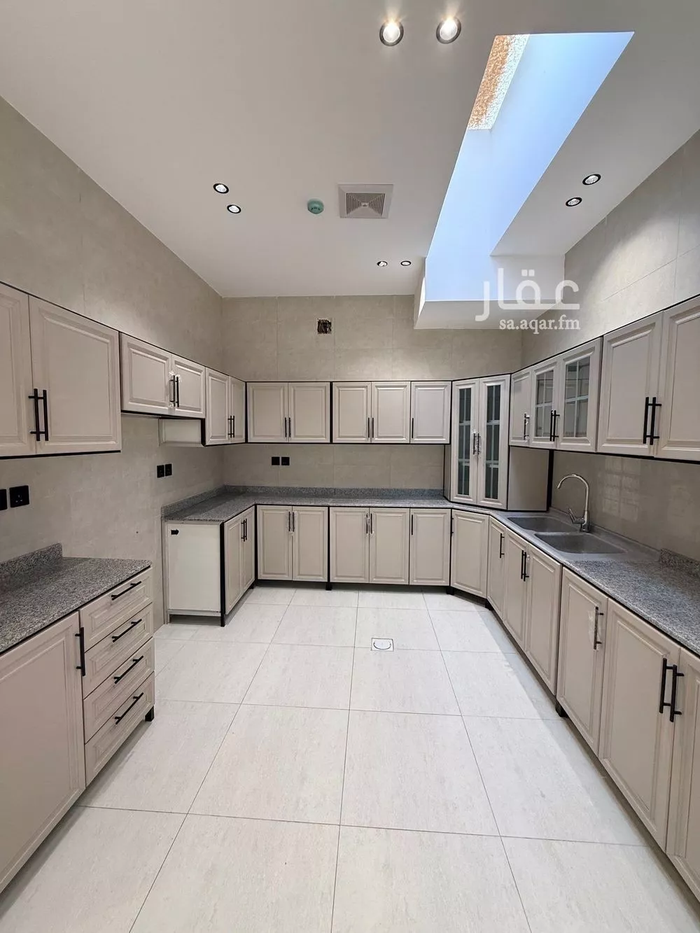 شقة للإيجار في شارع جبل الأرام, حي ظهرة لبن, مدينة الرياض, منطقة الرياض 1 صورة