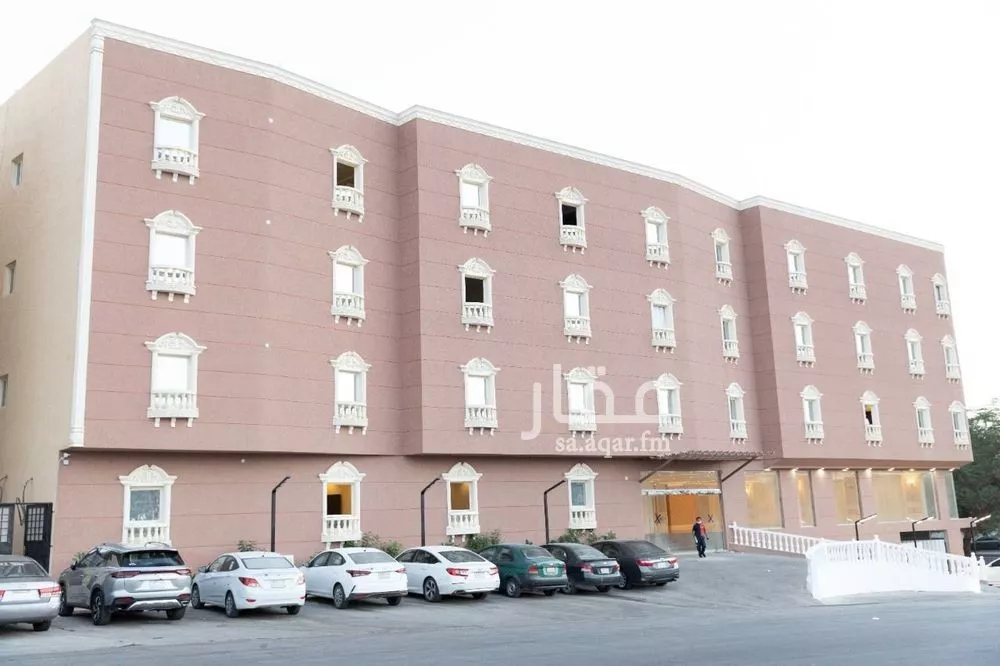 شقة للإيجار في شارع الملك خالد ابن عبدالعزيز سعود, حي المعذر, مدينة الرياض, منطقة الرياض 1 صورة