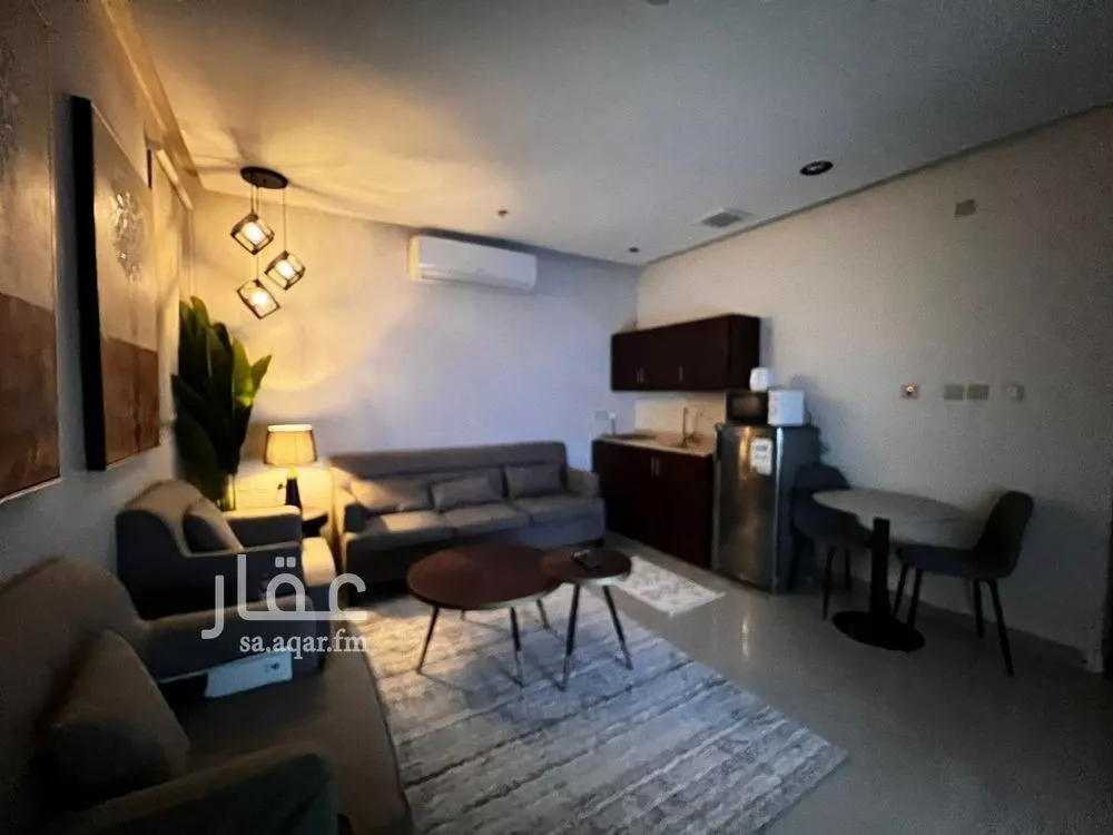 شقة للإيجار في شارع الملك سعود ابن عبدالعزيز سعود, حي النموذجية, مدينة الرياض, منطقة الرياض 1 صورة