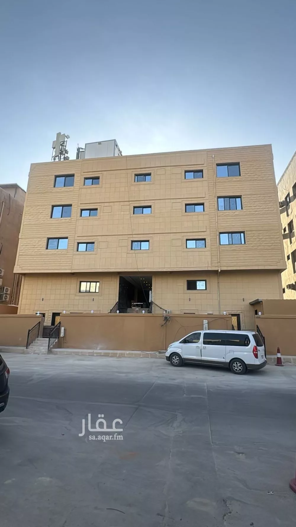 شقة للإيجار في شارع الفرزدق, حي الضباط, مدينة الرياض, منطقة الرياض 1 صورة