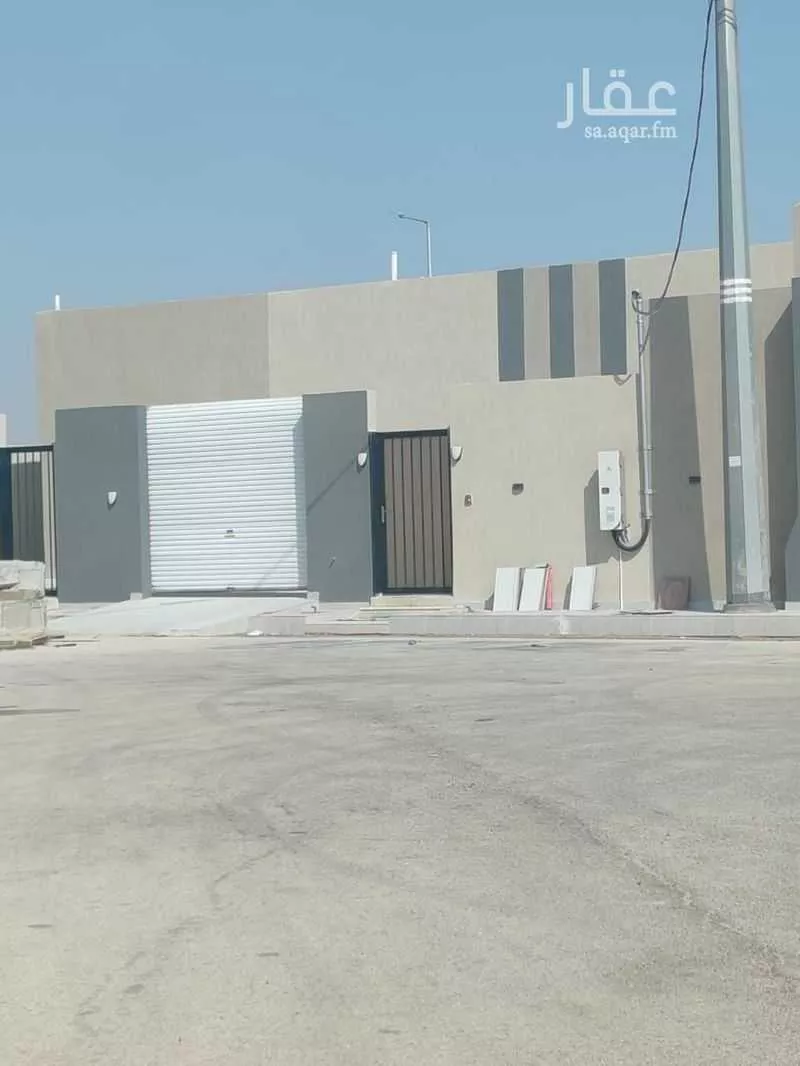 عمارة للبيع في حي الأمل, مدينة البكيريه, منطقة القصيم 1 صورة