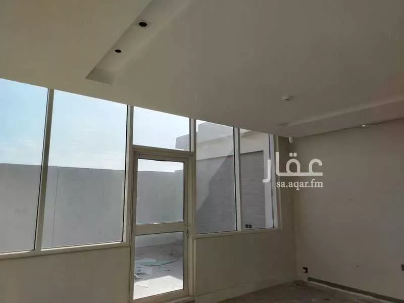 مكتب تجاري للإيجار في شارع ابي بكر الصديق, حي النرجس, مدينة الرياض, منطقة الرياض 1 صورة
