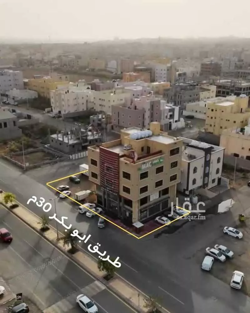 عمارة للبيع في شارع الأعلم النحوي, حي السويس 1, مدينة جازان, منطقة جازان 1 صورة