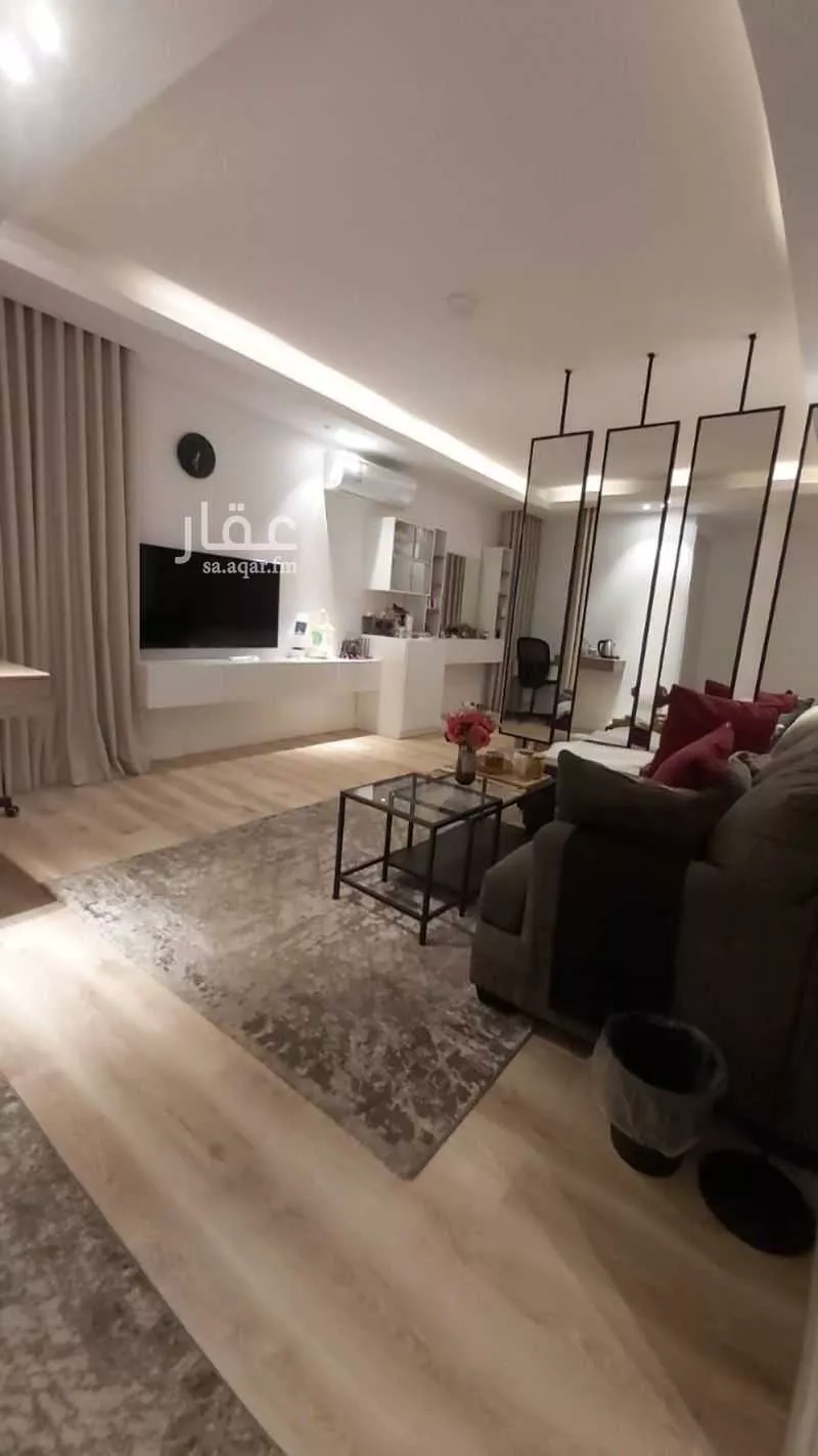 فيلا للبيع في شارع السافريه, حي العارض, مدينة الرياض, منطقة الرياض 1 صورة