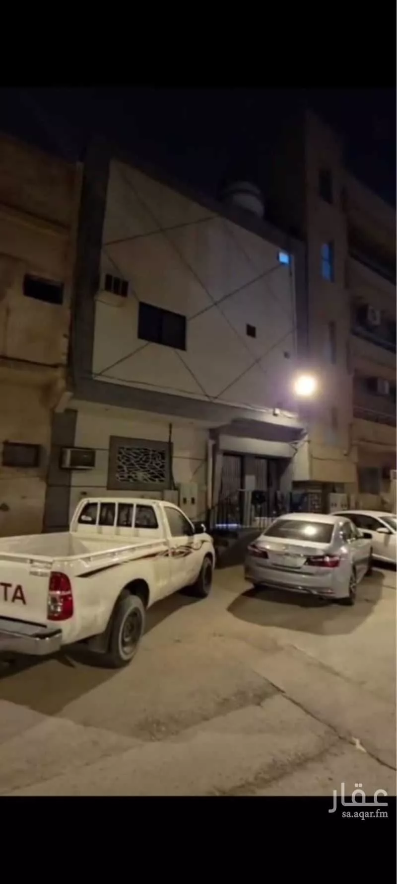 عمارة للبيع في شارع العباس المذكر, حي الوزارات, مدينة الرياض, منطقة الرياض 1 صورة