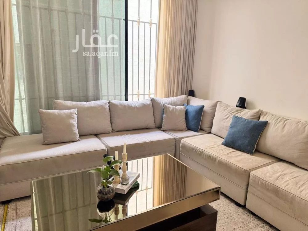 فيلا للبيع في شارع فارس, حي المونسية, مدينة الرياض, منطقة الرياض 1 صورة