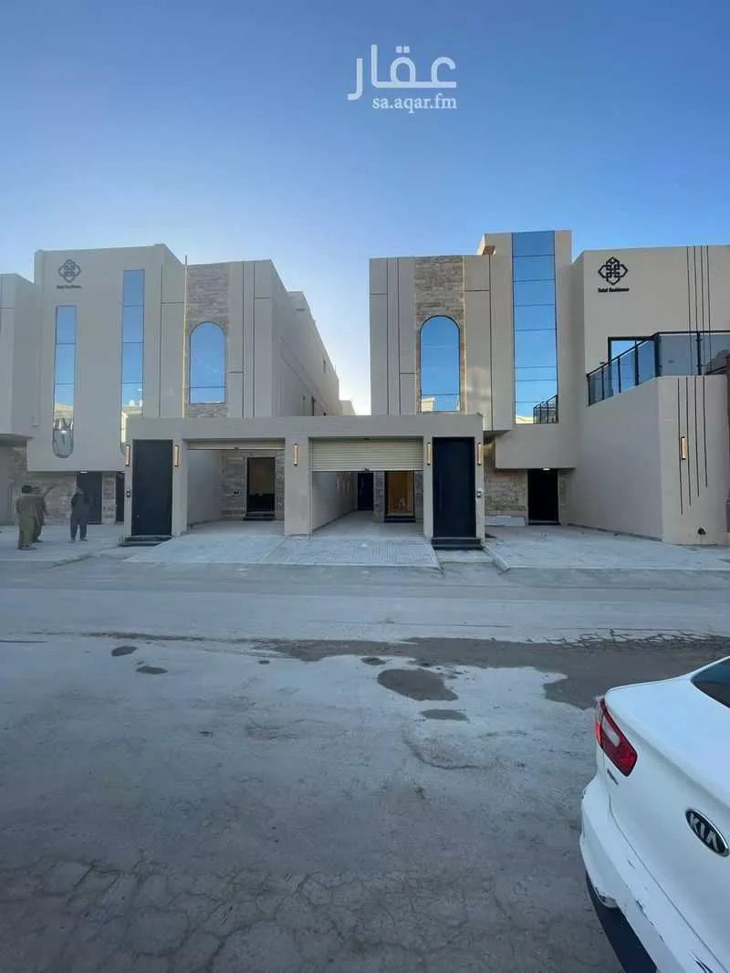 دور للبيع في شارع عبدالرحمن الدمياطي, حي طويق, مدينة الرياض, منطقة الرياض 1 صورة