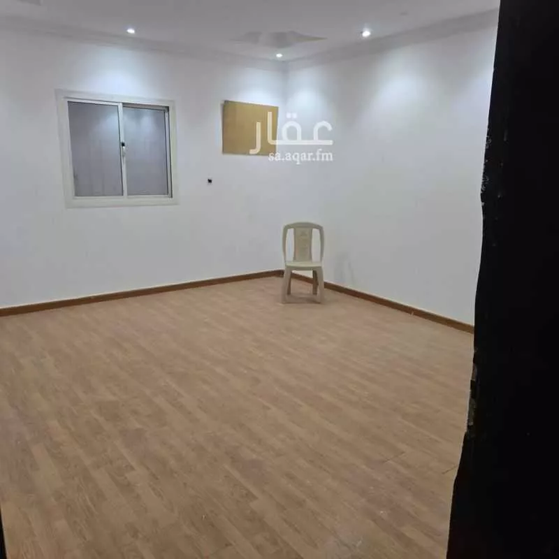 فيلا للإيجار في شارع أبي ثابت الخطيب, حي الحمدانية, مدينة جدة, منطقة مكة المكرمة 1 صورة