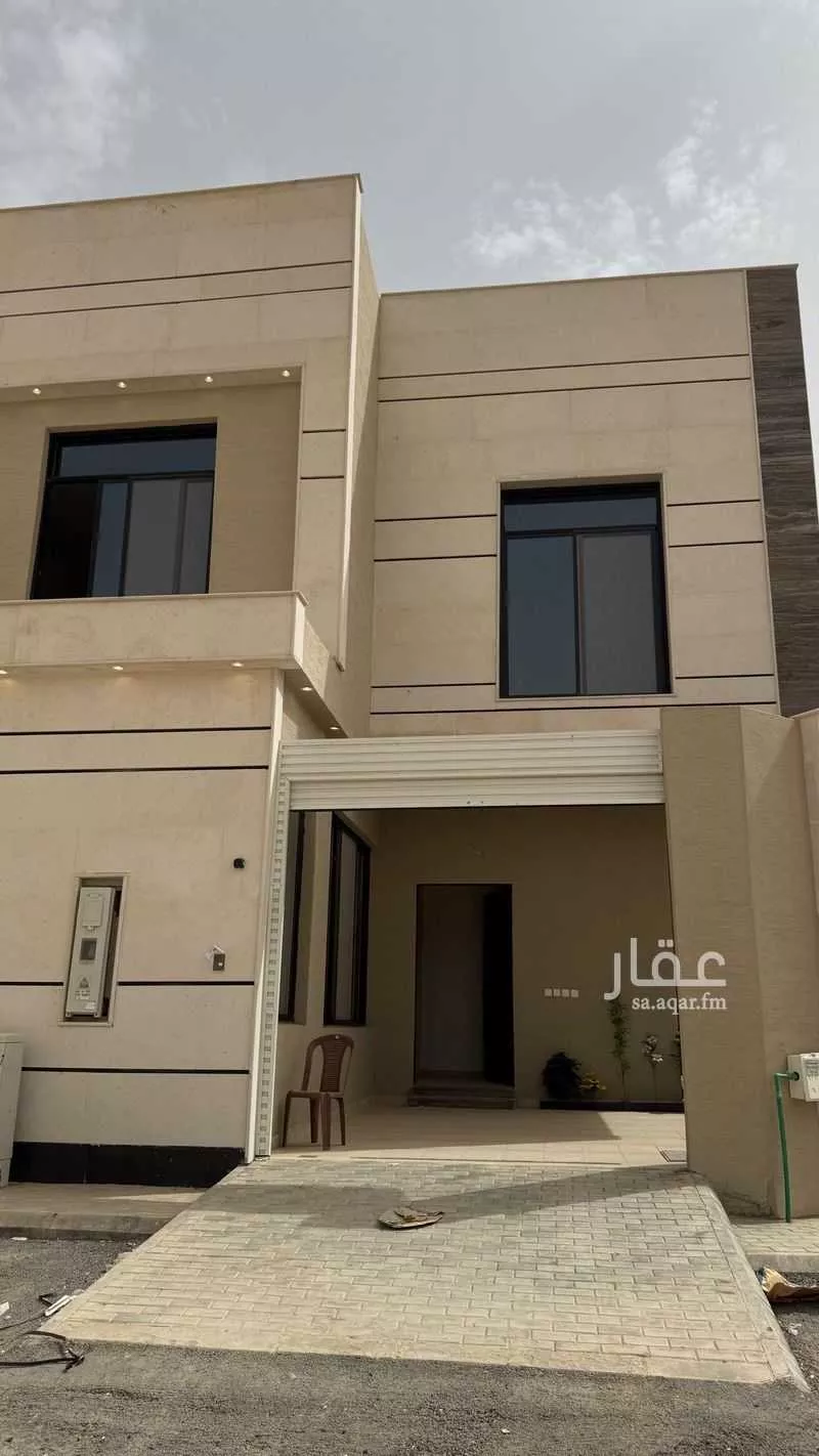 فيلا للبيع في حي الندوة, مدينة الرياض, منطقة الرياض 1 صورة