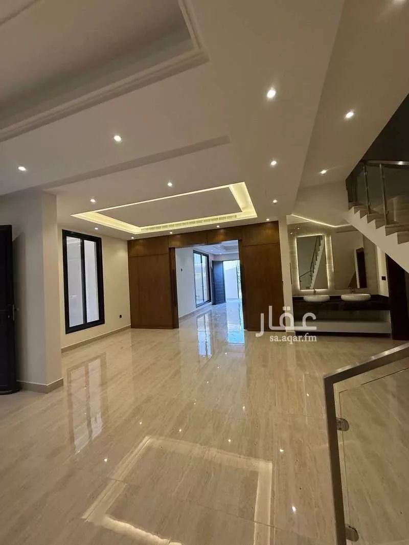 فيلا للإيجار في شارع عبدالرحمن أبي الفضل, حي القيروان, مدينة الرياض, منطقة الرياض 1 صورة