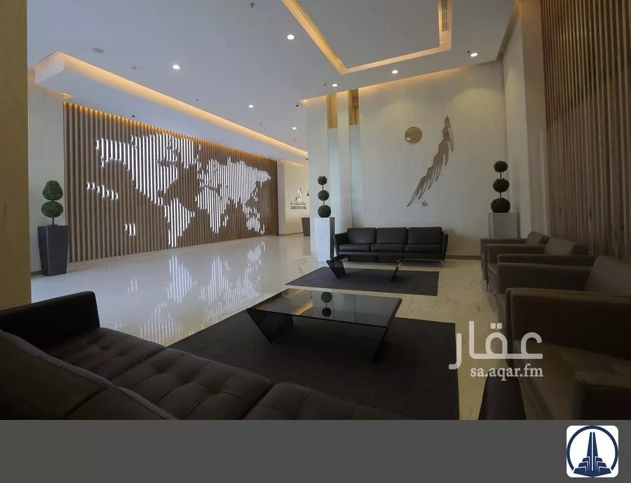 مكتب تجاري للإيجار في شارع منازل المتقين, حي الرويس, مدينة جدة, منطقة مكة المكرمة 1 صورة