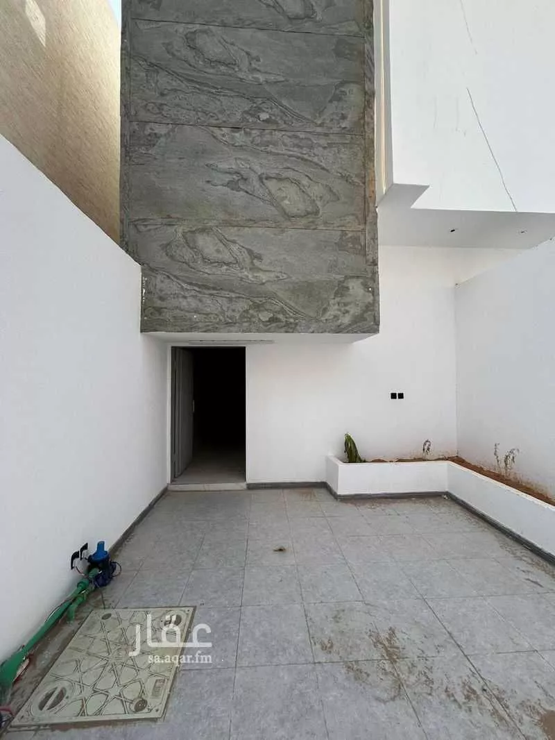 دور للبيع في شارع ممر37, حي المعيزيلة, مدينة الرياض, منطقة الرياض 1 صورة