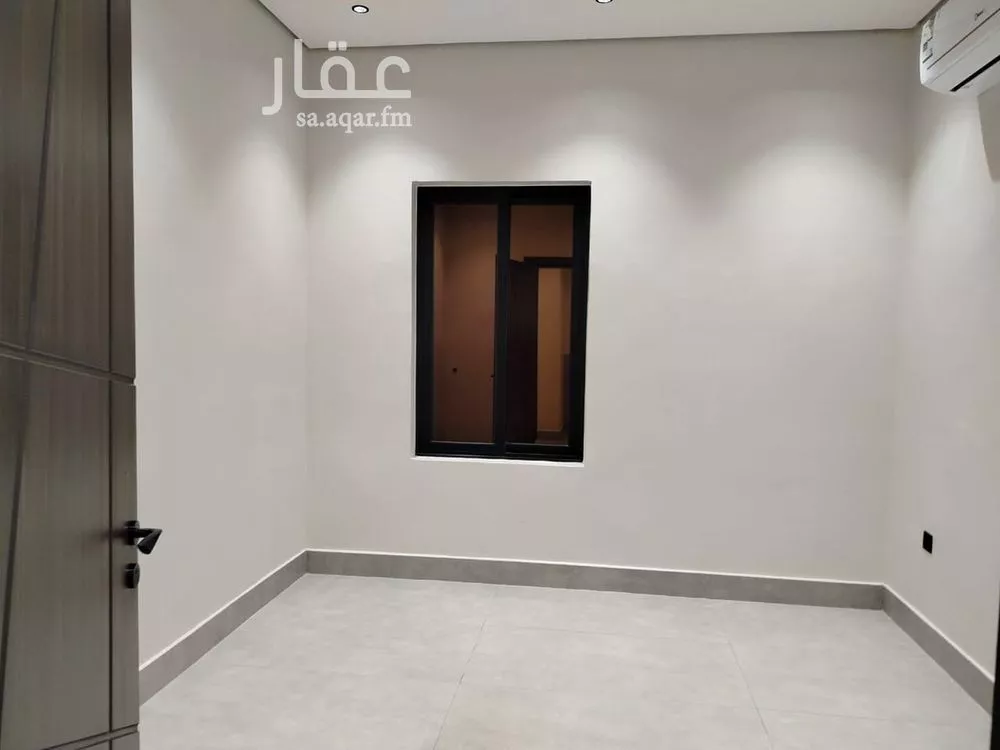 شقة للبيع في شارع النعيرية, حي الحمراء, مدينة الخبر, المنطقة الشرقية 1 صورة