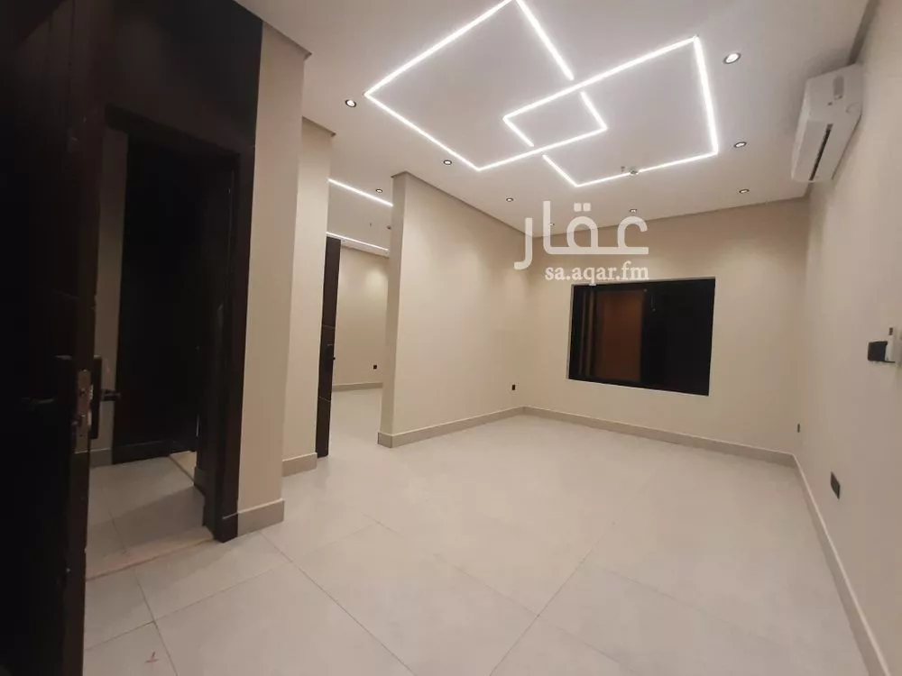 شقة للبيع في شارع القرية العليا, حي الحمراء, مدينة الخبر, المنطقة الشرقية 1 صورة