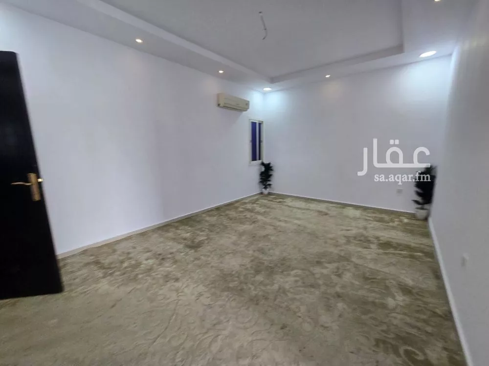 شقة للبيع في شارع 722 ضاحية الملك فهد, حي ضاحية الملك فهد, مدينة الدمام, المنطقة الشرقية 1 صورة