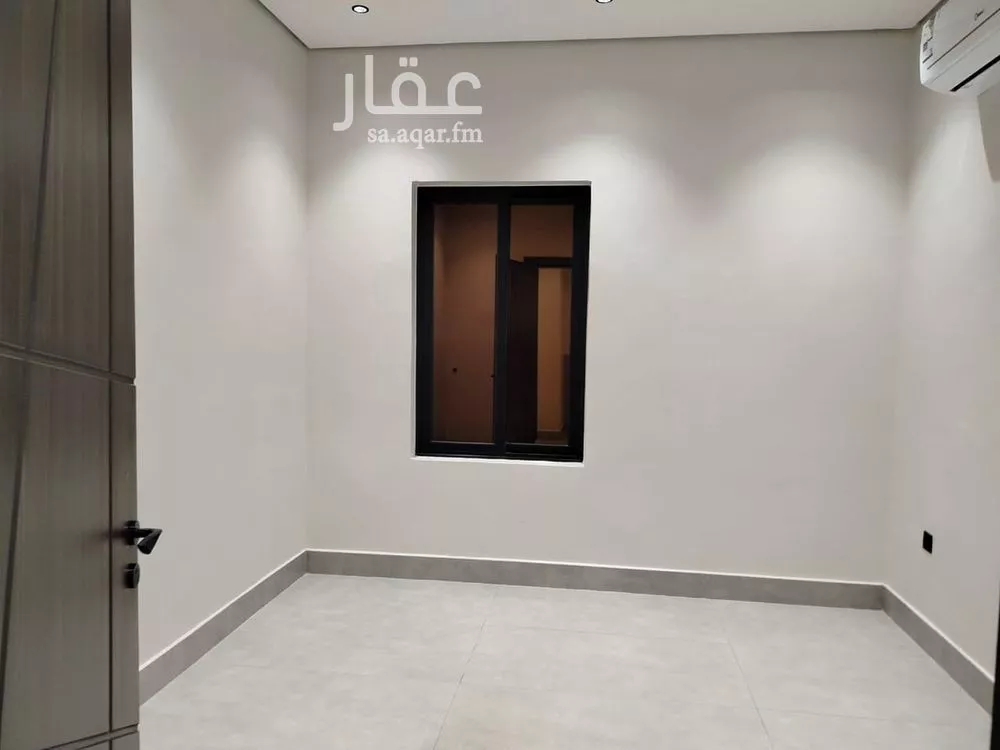 شقة للبيع في شارع النعيرية, حي الحمراء, مدينة الخبر, المنطقة الشرقية 1 صورة