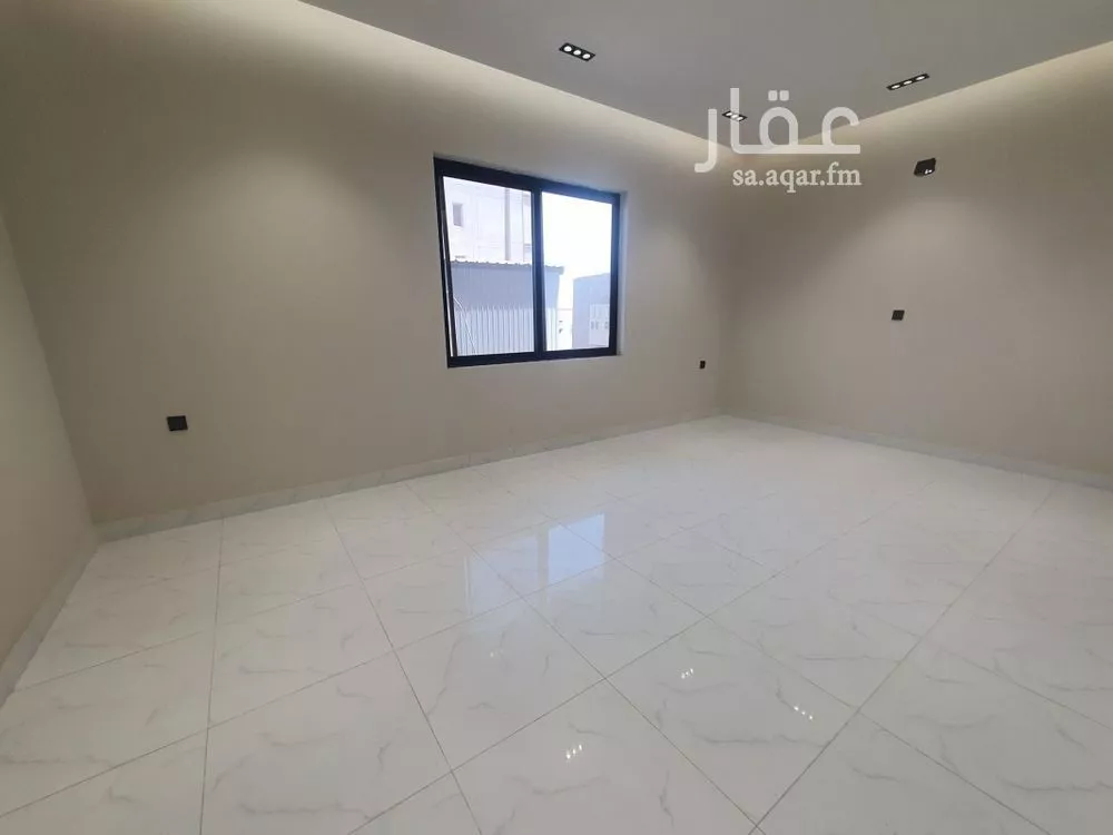 شقة للبيع في شارع البستان, حي الشعلة, مدينة الدمام, المنطقة الشرقية 1 صورة
