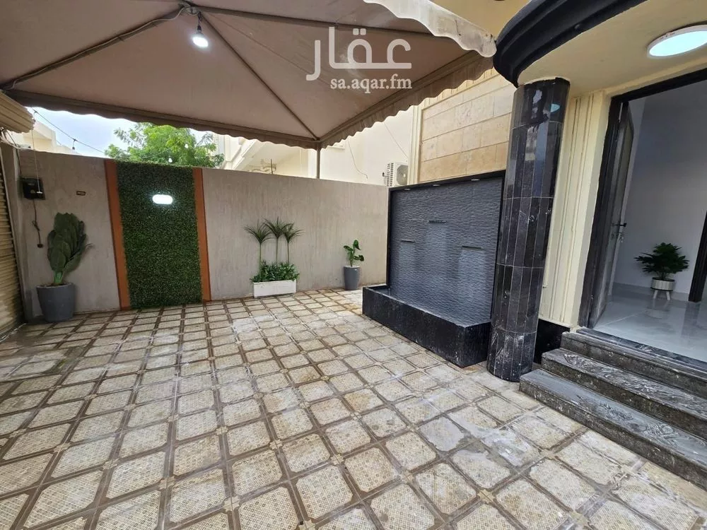 فيلا للبيع في شارع سعيد بن العاص, حي ضاحية الملك فهد, مدينة الدمام, المنطقة الشرقية 1 صورة