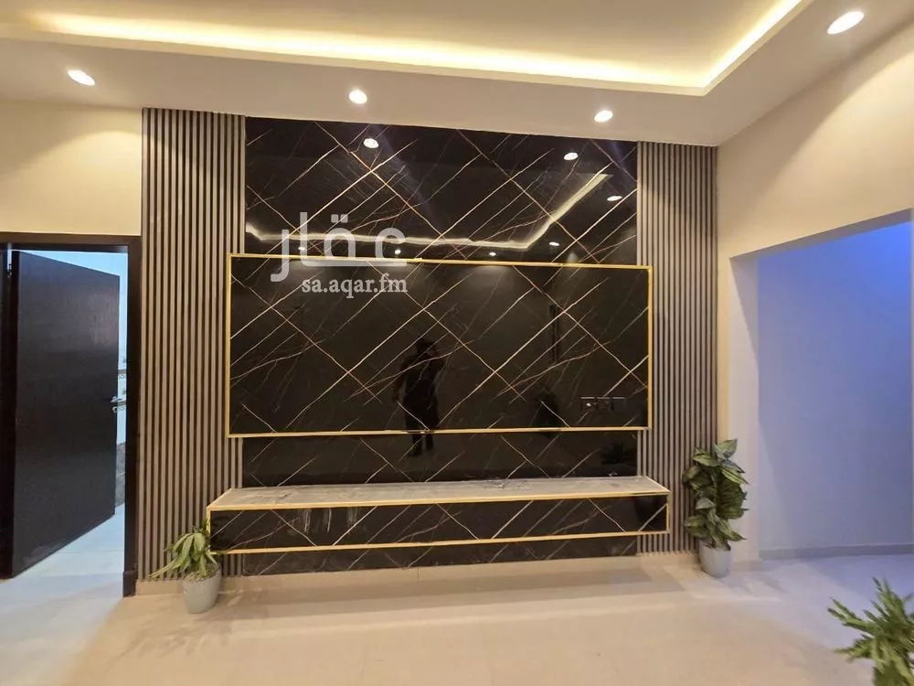 شقة للبيع في شارع محمد السراج, حي ضاحية الملك فهد, مدينة الدمام, المنطقة الشرقية 1 صورة