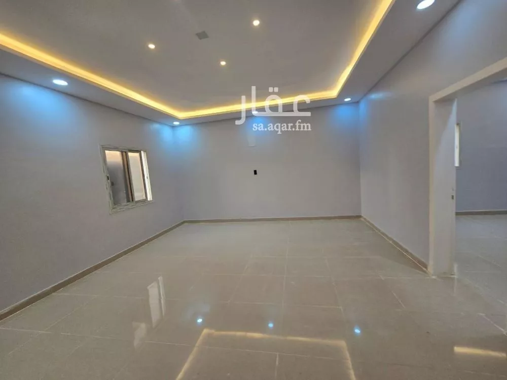 شقة للبيع في شارع محمد السراج, حي ضاحية الملك فهد, مدينة الدمام, المنطقة الشرقية 1 صورة