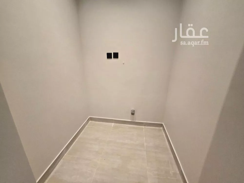 شقة للبيع في شارع الرقعى, حي الحمراء, مدينة الخبر, المنطقة الشرقية 1 صورة
