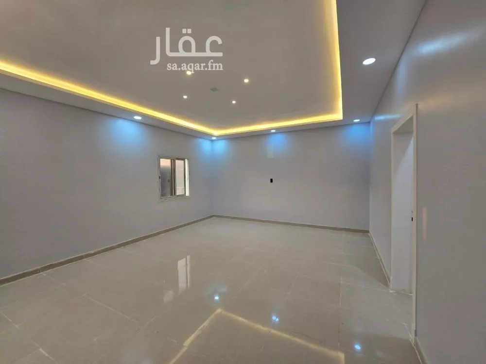 شقة للبيع في شارع سهيل بن رافع, حي ضاحية الملك فهد, مدينة الدمام, المنطقة الشرقية 1 صورة