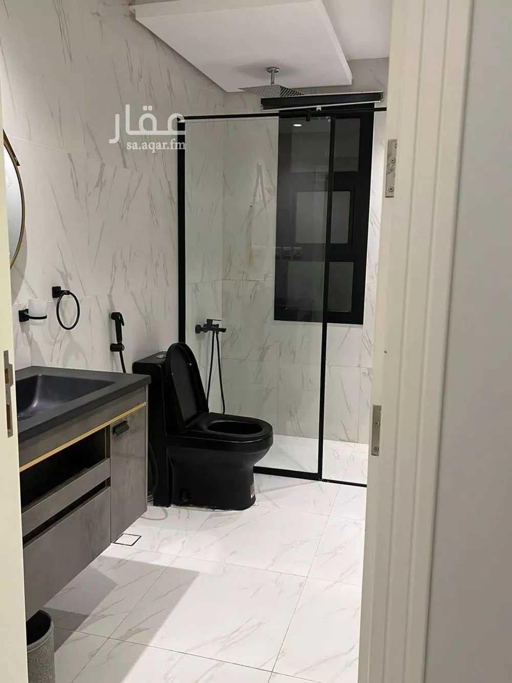 شقة للإيجار في شارع نعمان بن مقرن المزيني, حي العارض, مدينة الرياض, منطقة الرياض 1 صورة