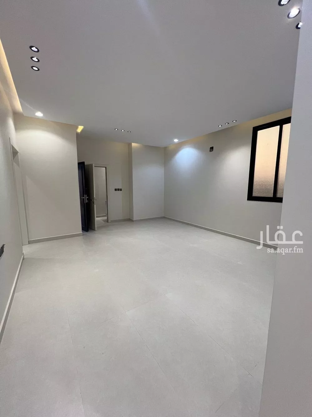 شقة للبيع في شارع ابراهيم الصديقي, حي البيان, مدينة الرياض, منطقة الرياض 1 صورة