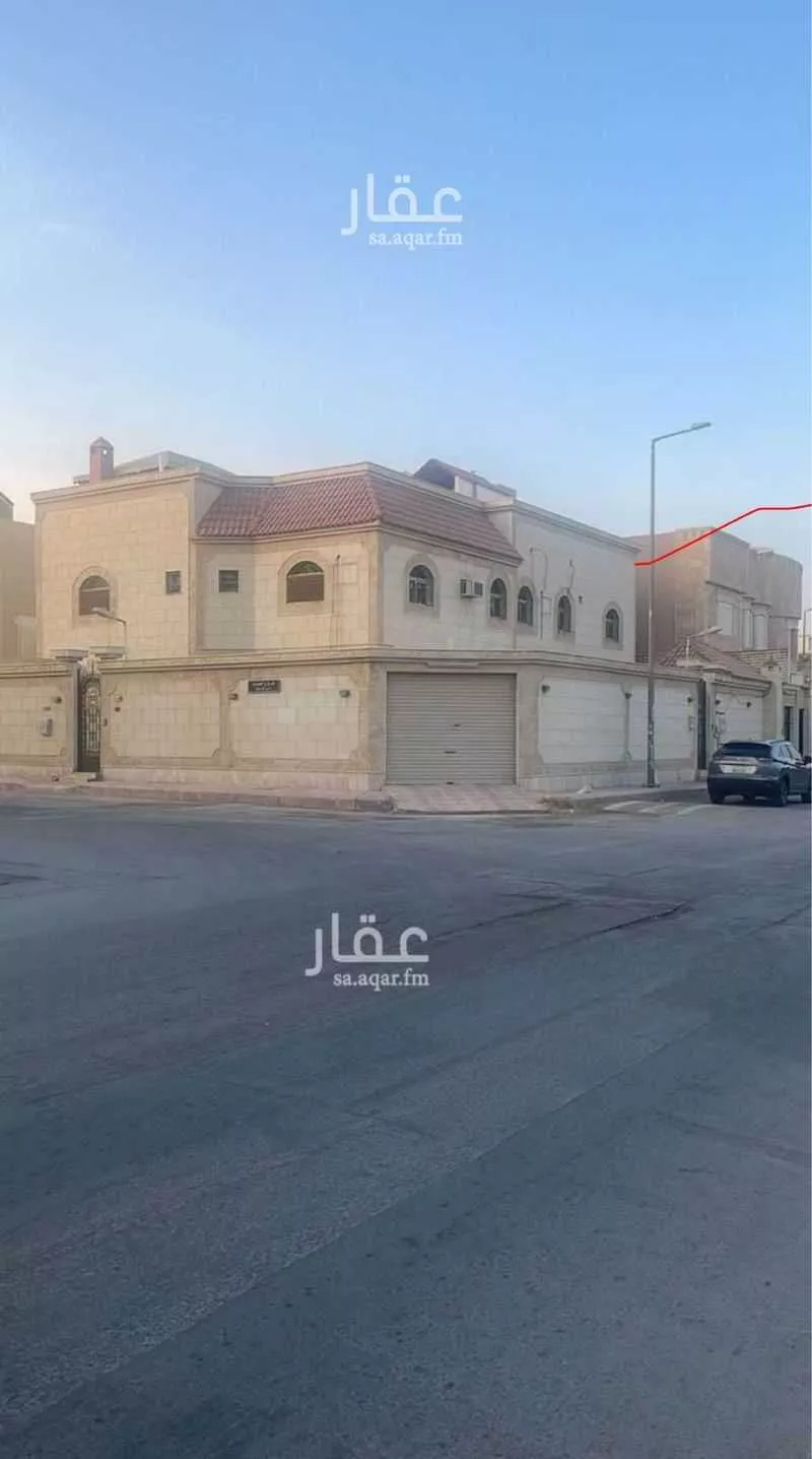 فيلا للبيع في شارع الصليهمية, حي اشبيلية, الرياض 1 صورة