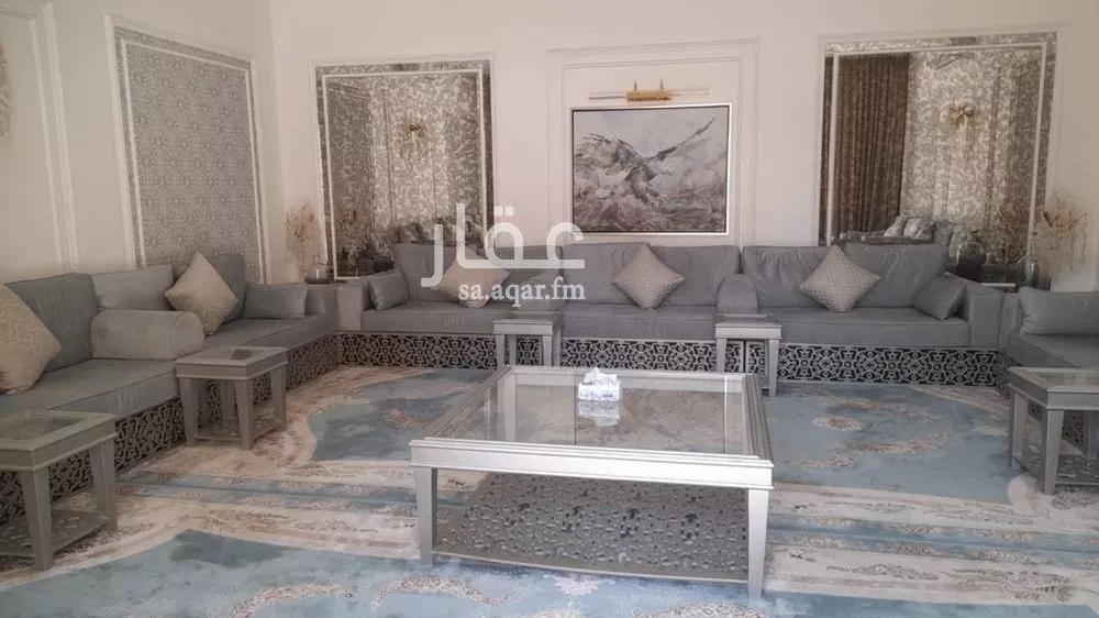 فيلا للبيع في شارع رقم 424, حي الملقا, مدينة الرياض, منطقة الرياض 1 صورة