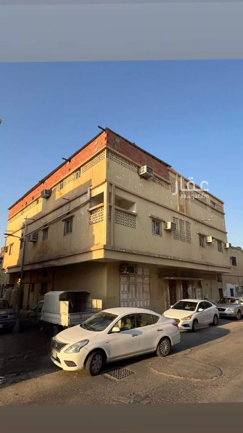 فيلا للبيع في شارع السرور, حي الرفيعة, مدينة الاحساء, المنطقة الشرقية 1 صورة