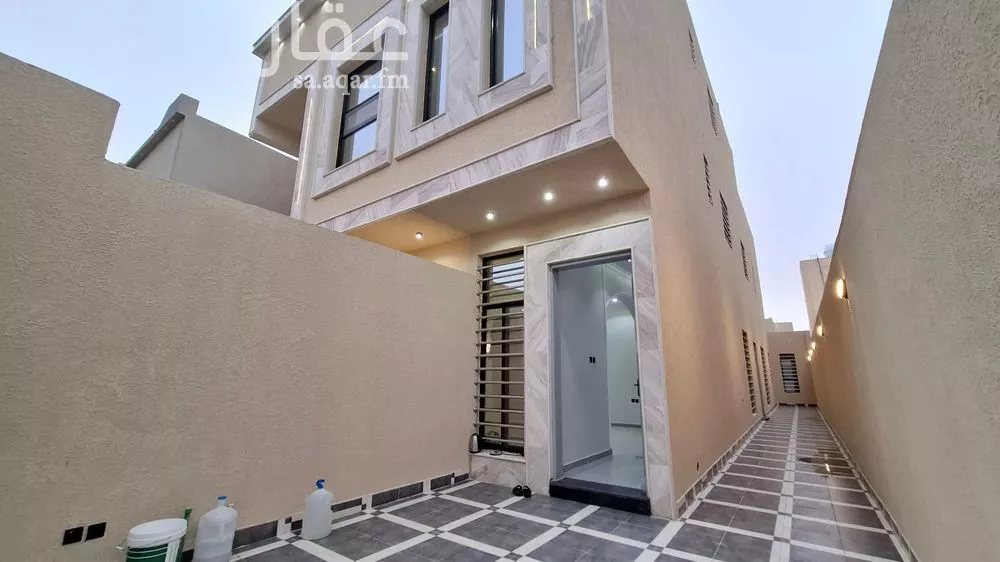 دور للبيع في شارع عامر بن عبدالله بن الزبير, حي طويق, مدينة الرياض, منطقة الرياض 1 صورة