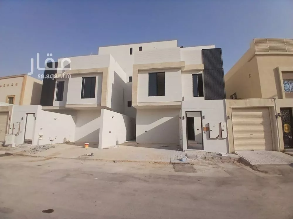 دور للبيع في شارع أبي السعادات السلمي, حي العريجاء الغربي, مدينة الرياض, منطقة الرياض 1 صورة