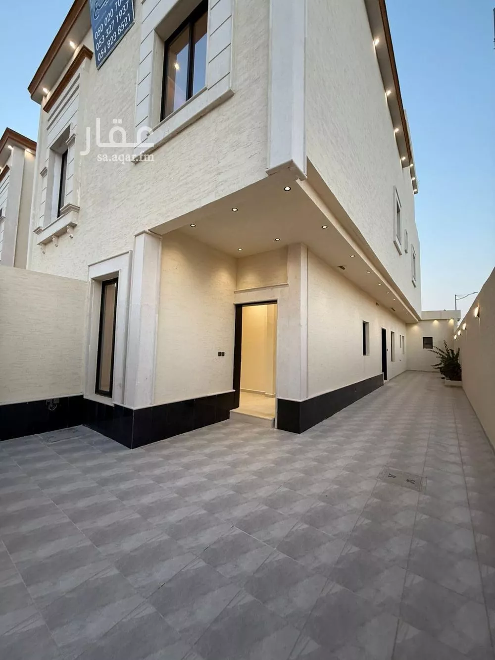 دور للبيع في شارع الرشدة, حي أحد, مدينة الرياض, منطقة الرياض 1 صورة