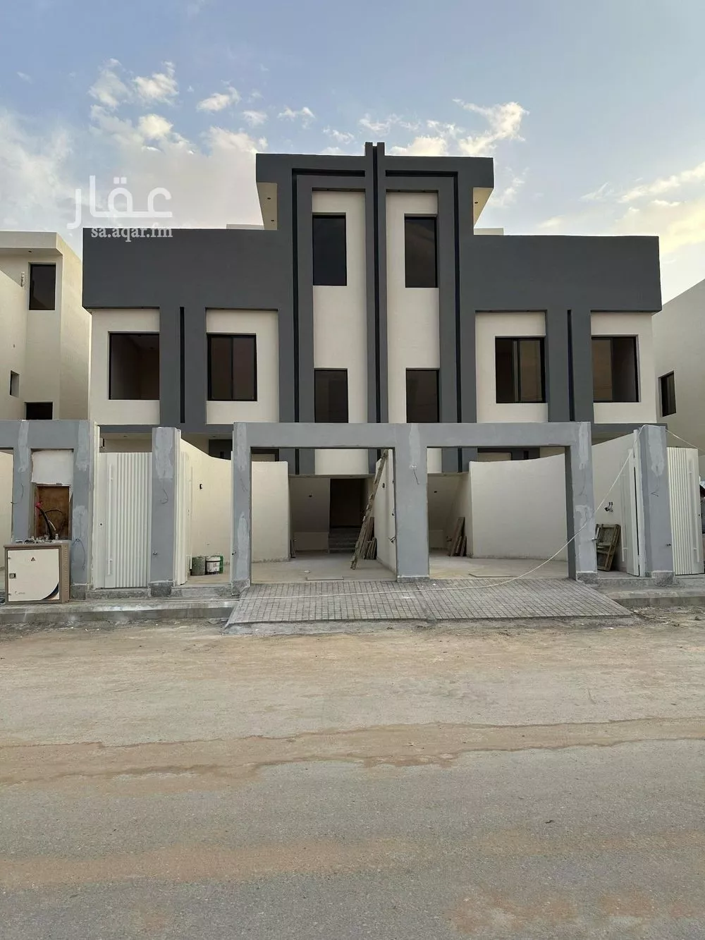 دور للبيع في شارع عكاظ , حي عكاظ, مدينة الرياض, منطقة الرياض 1 صورة