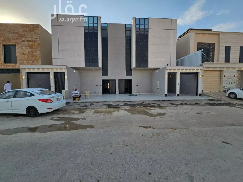 دور للبيع في شارع 338, حي الجنادرية, مدينة الرياض, منطقة الرياض 1 صورة