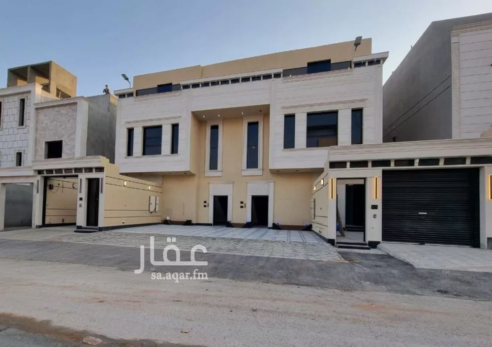 دور للبيع في شارع ابن أبي الفخار, حي عكاظ, مدينة الرياض, منطقة الرياض 1 صورة