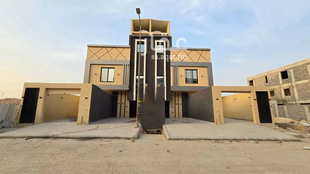 دور للبيع في شارع رفاعة بن شداد, حي عكاظ, مدينة الرياض, منطقة الرياض 1 صورة